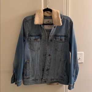 Hollister Sherpa lined denim jacket